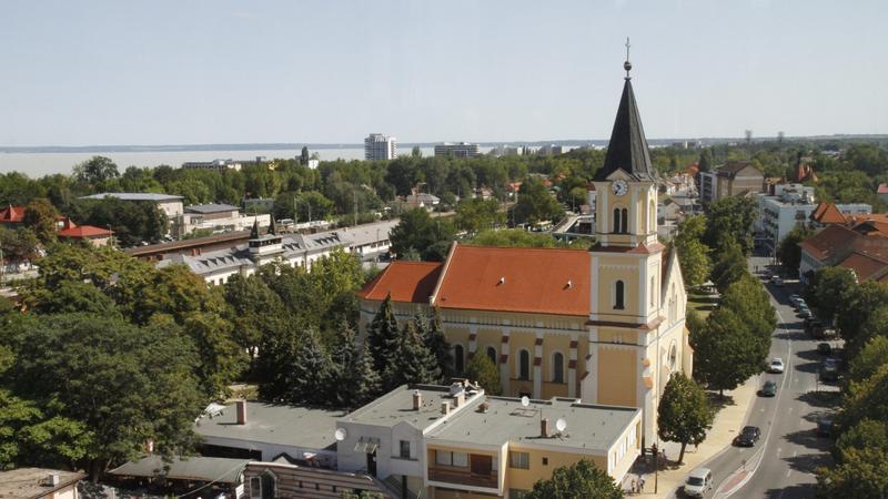 Balatonparti ingatlanpiac: hatalmas árkülönbségek az újépítésű lakásoknál