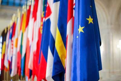 Eurobarométer: Magyarok vezetik a békevágyat az EU-ban