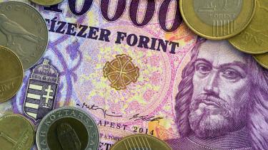 A forint erősödik az euróval és dollárral szemben a nemzetközi piacokon