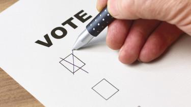 Választások ismétlődnek nyolc településen jogszabálysértések miatt