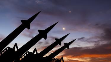 Oroszország atomfegyveres hadgyakorlatot kezd a Déli Katonai Körzetben