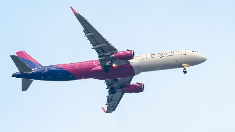 Renitens utasok miatt késve indult a Wizz Air brüsszeli járata Ferihegyről