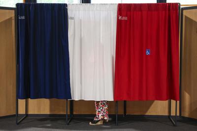 A Nemzeti Tömörülés visszaesése a francia választások második fordulójában