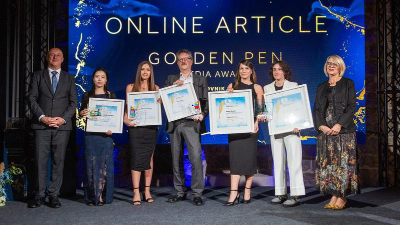 Az Index újságírója, Gáll Anna nyerte az Aranytoll Nagydíjat