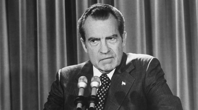 A Watergate-skandalum: Hogyan buktatta meg két újságíró az amerikai elnököt