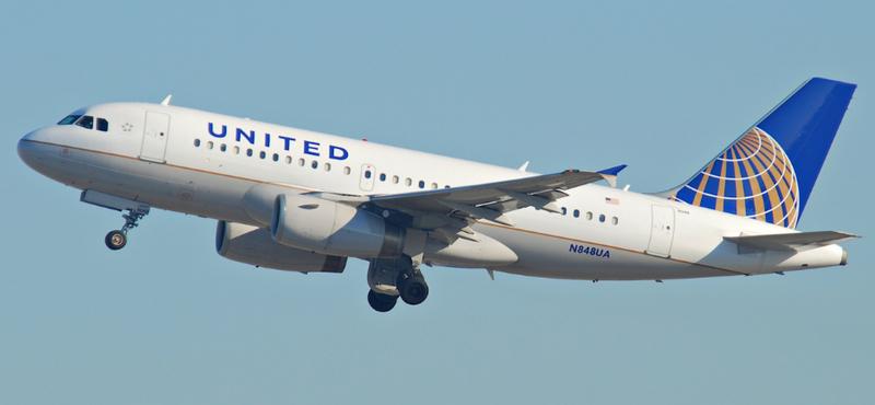 United Airlines Boeing 757-esének kereke szakadt le felszálláskor