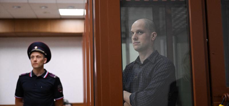 Amerikai újságíró kémkedés vádjával bíróság előtt Oroszországban