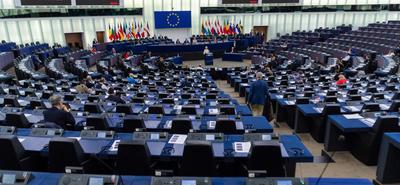 Az Európai Parlament választási előkészületei és a demokrácia fontossága