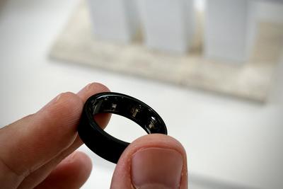 A Samsung bemutatja az okosgyűrűt: Galaxy Ring a jövő egészségügyi asszisztense